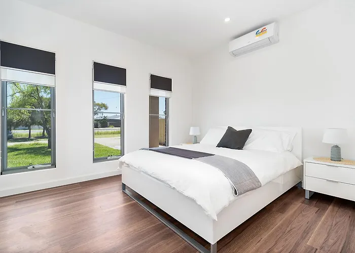 Rosewater Townhouses Dromana